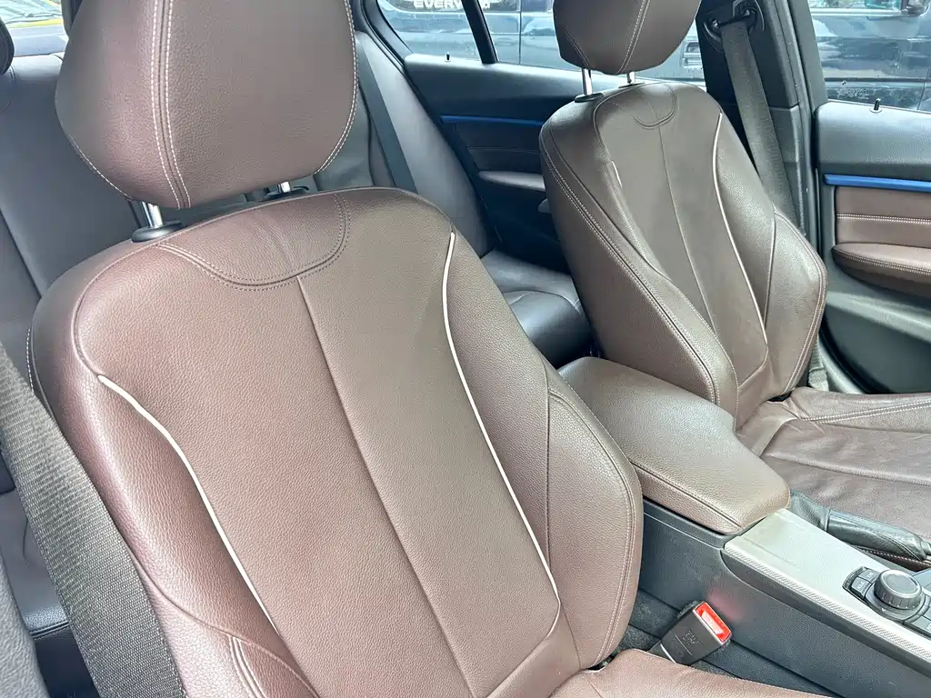 BMW 3 Series 2019 320i M Sport Package
