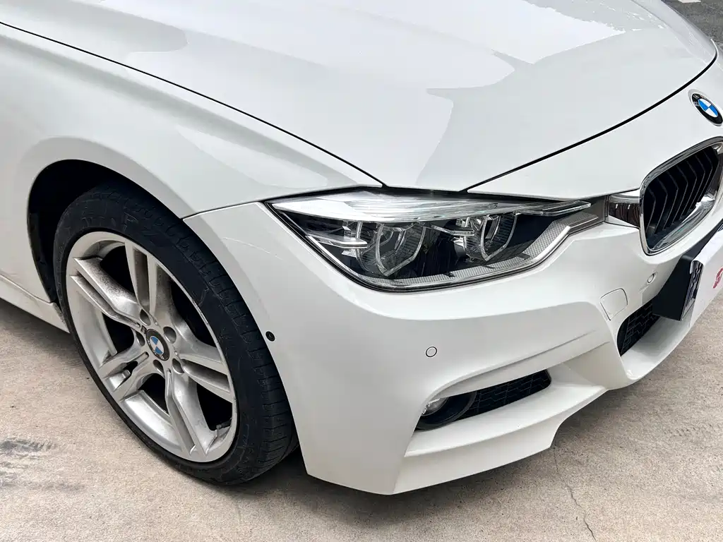 BMW 3 Series 2019 320i M Sport Package