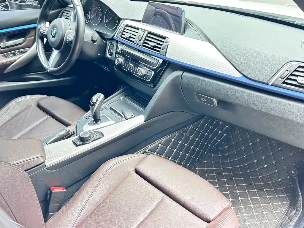 BMW 3 Series 2019 320i M Sport Package