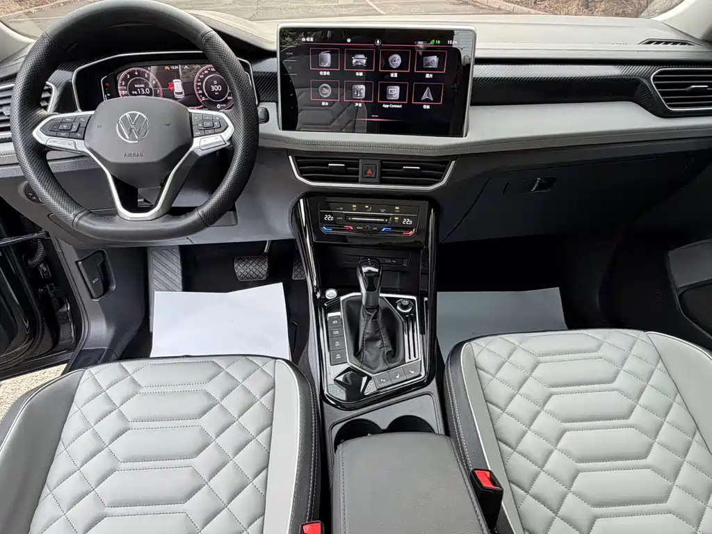 Volkswagen Tayron 2023 280TSI FWD Luxury Plus Advanced Edition