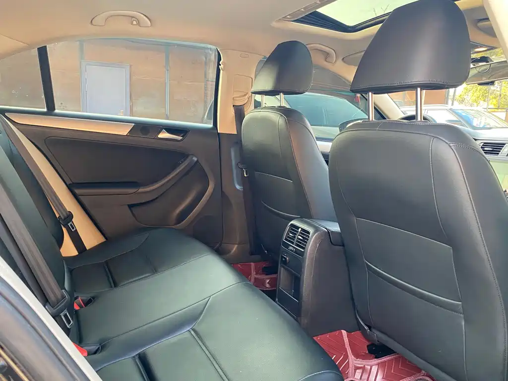 速腾 2012款 1.4TSI 手动豪华型