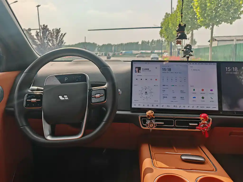 Li Auto L8 2025 Max Smart Refresh Edition