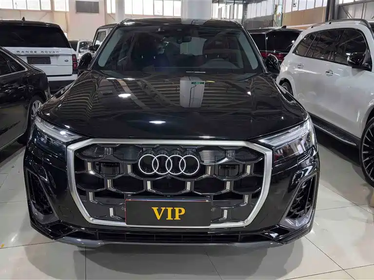 Audi Q7 2023 55 TFSI quattro S Prestige
