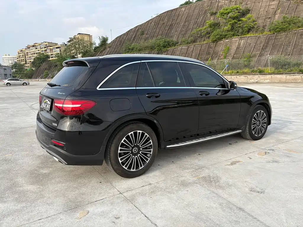 Mercedes-Benz GLC 260 4MATIC