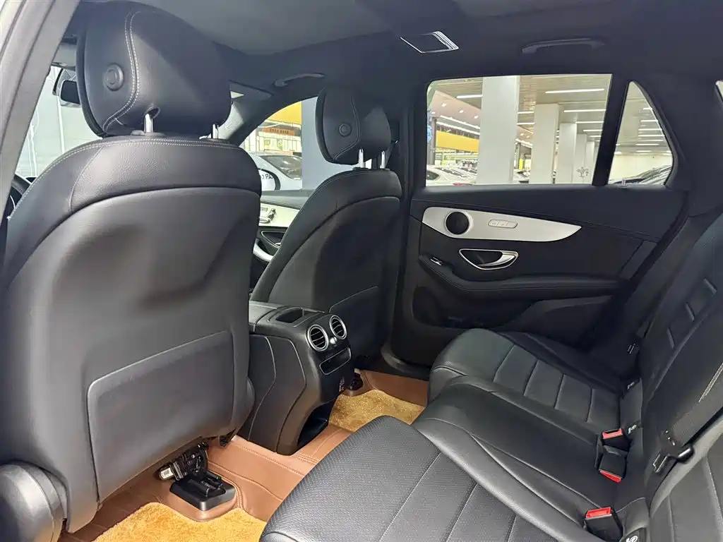 Mercedes-Benz GLC 260 L 4MATIC Dynamic Type