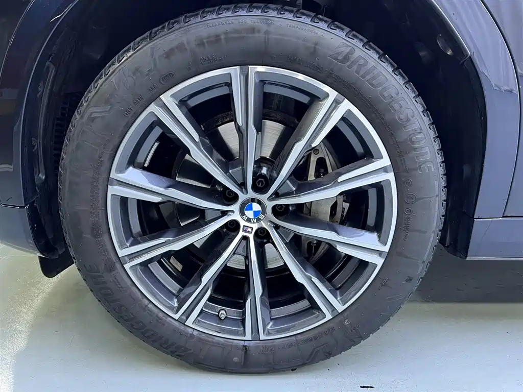 BMW X6 2021 xDrive40i M Sport Package - фото 22