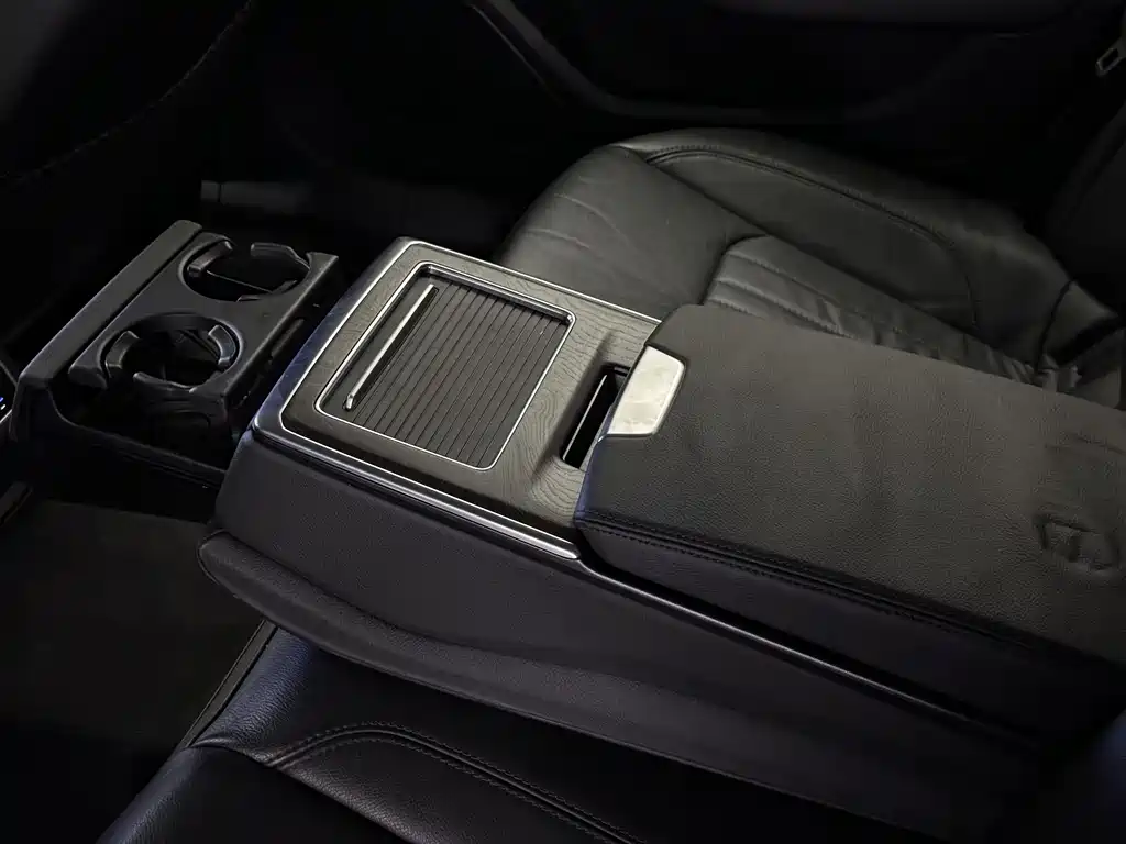 Audi A6L 2019 45 TFSI quattro Prestige Elegant Edition