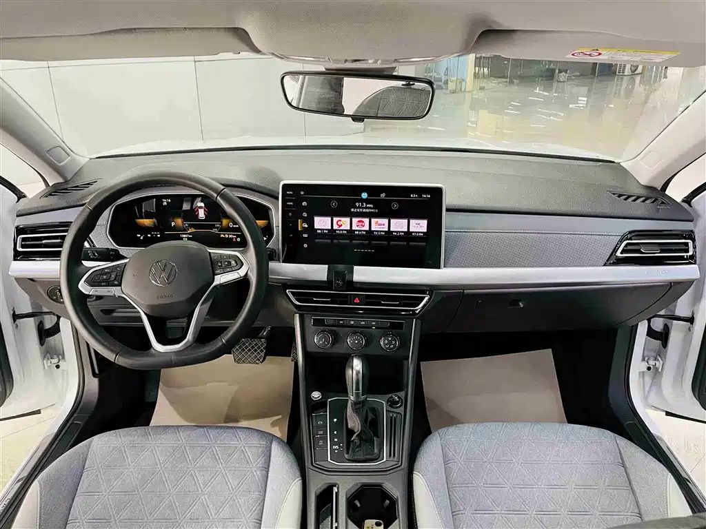 Lavida 2024 1.5L Automatic Five Million Edition