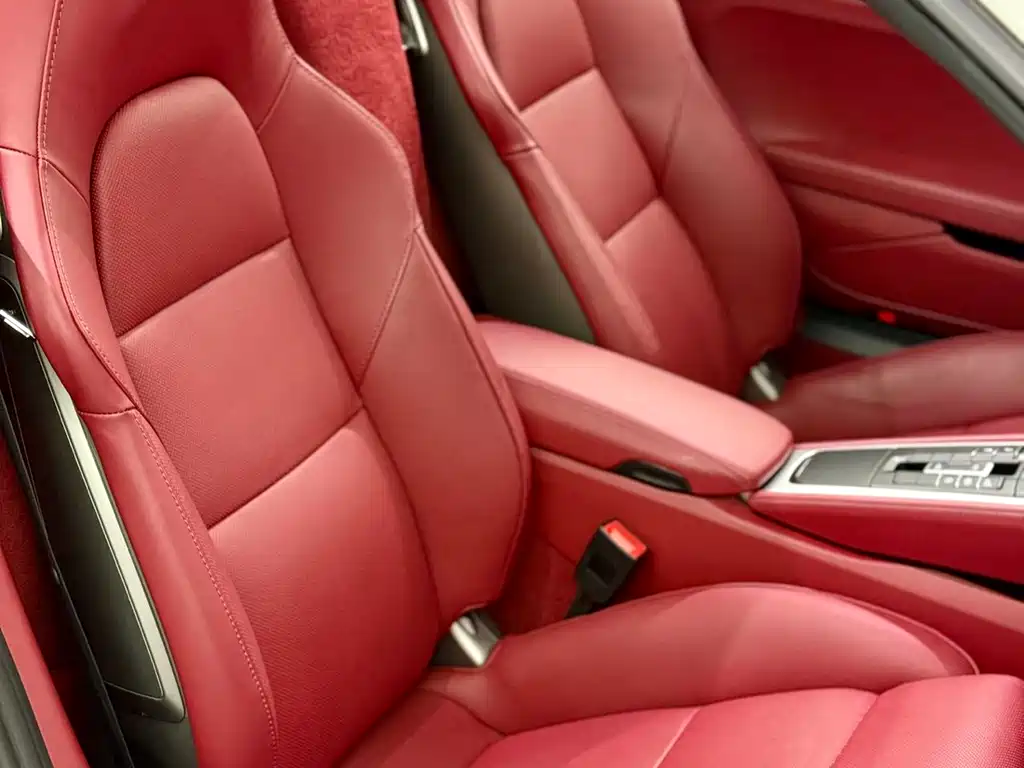 Porsche 718 Boxster Style Edition 2.0T 2023