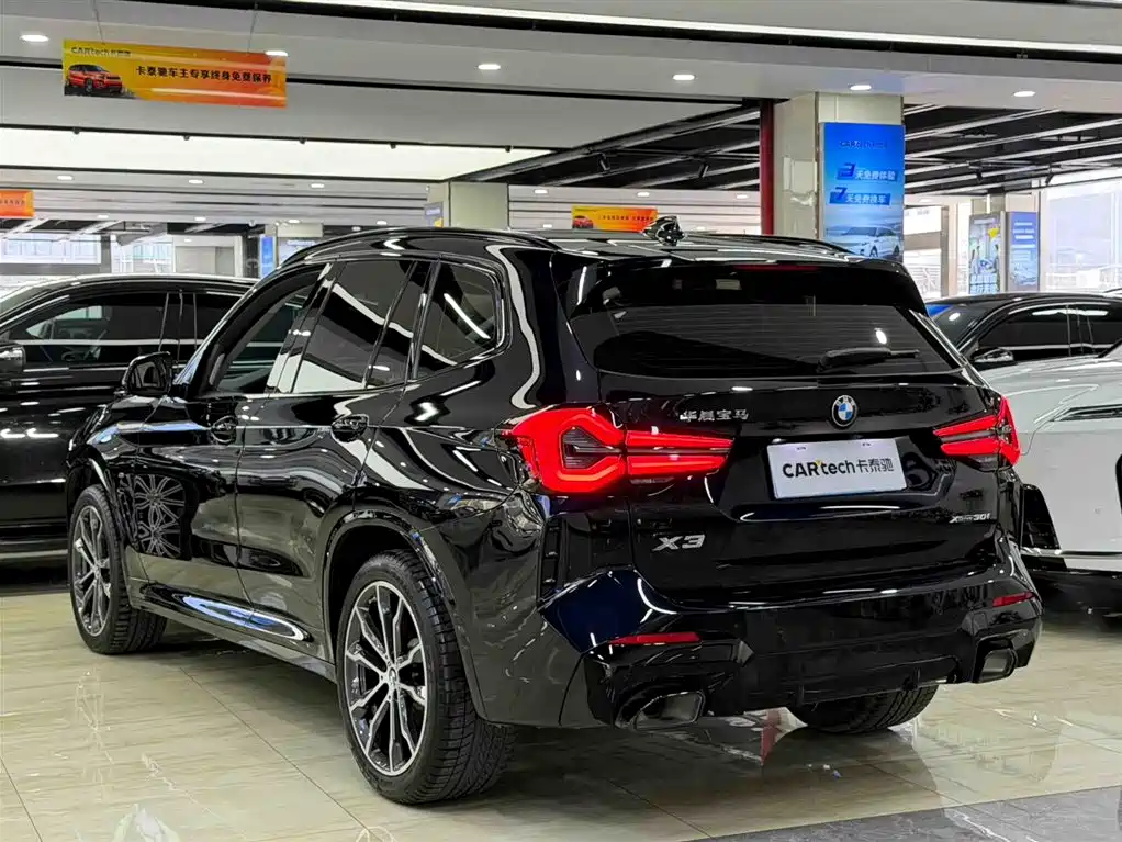 BMW X3 2023 xDrive30i Leading Edition M Night Package - фото 6