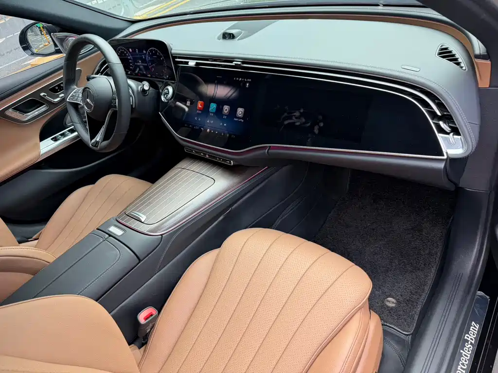 Mercedes-Benz E-Class 2024 E 300 L Luxury Edition