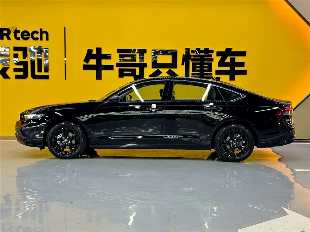 2025 Honda Accord Sport Series 260TURBO Luxury Edition