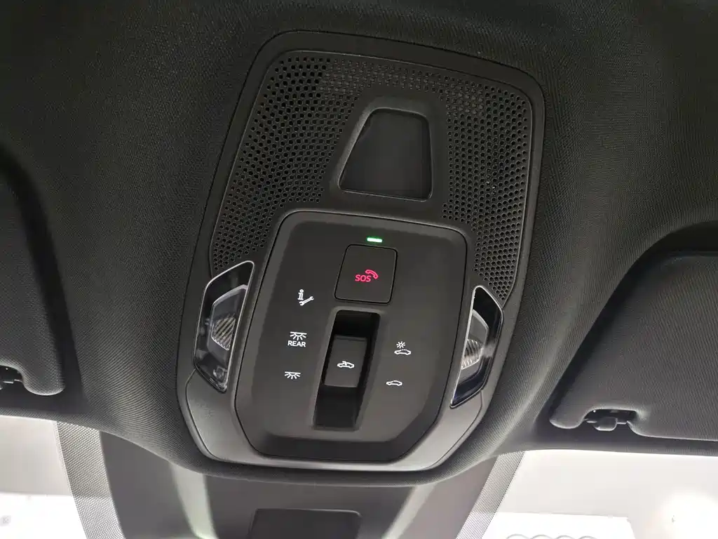 Audi Q5L 2026 2.0T Intelligent Hybrid Premium Edition