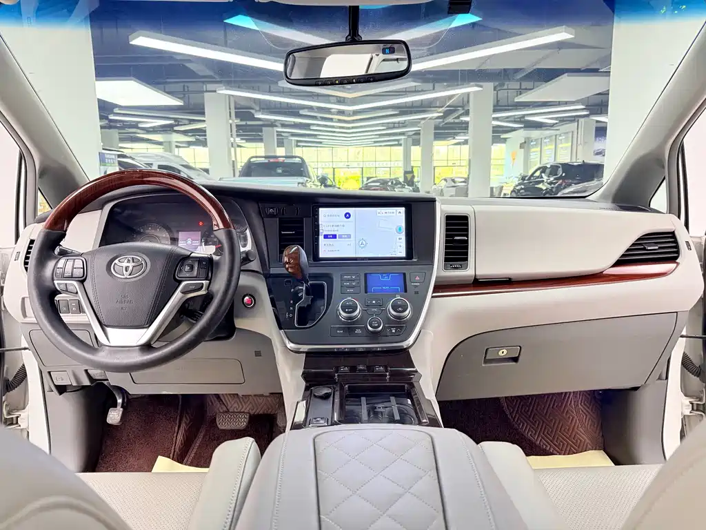 Sienna 2017 3.5L US Spec