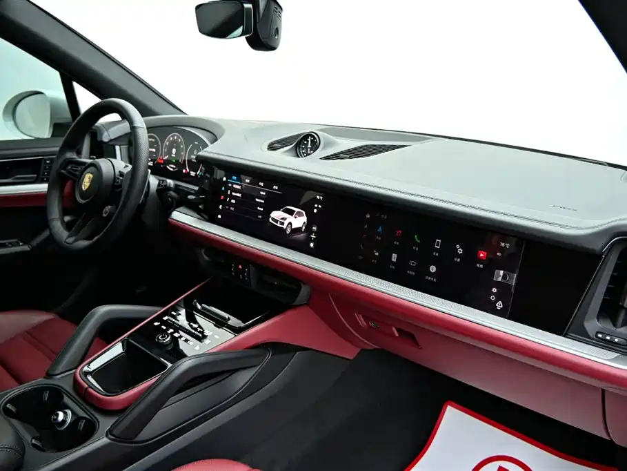 2024 Porsche Cayenne E-Hybrid 2.0T