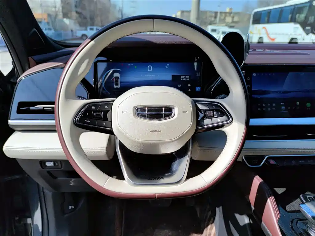 Geely Monjaro 2023 2.0TD High Power Automatic FWD Flagship Edition