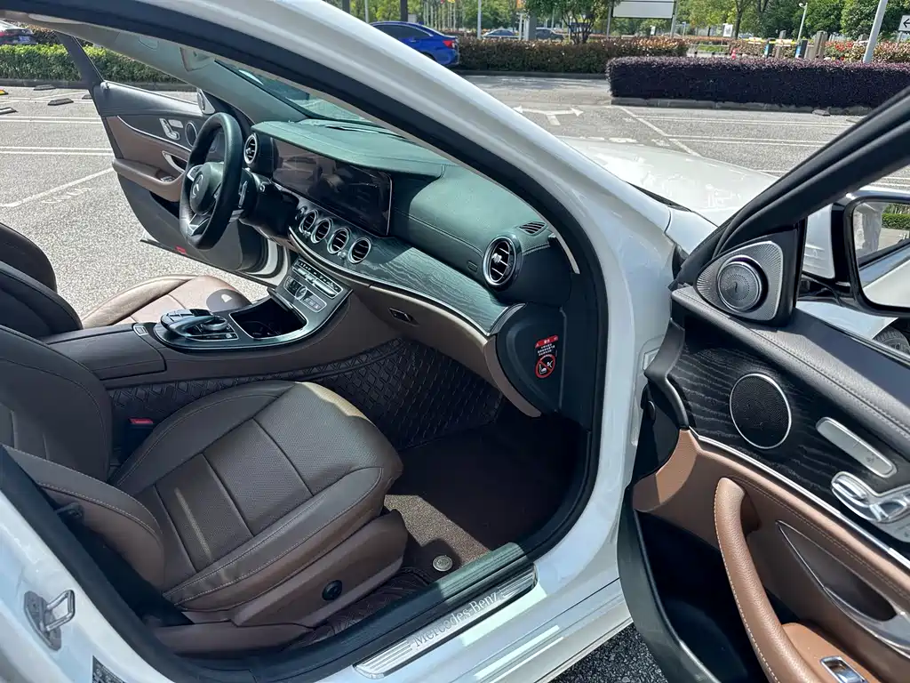 Mercedes-Benz E-Class 2016 E 300 L Sport Fashion