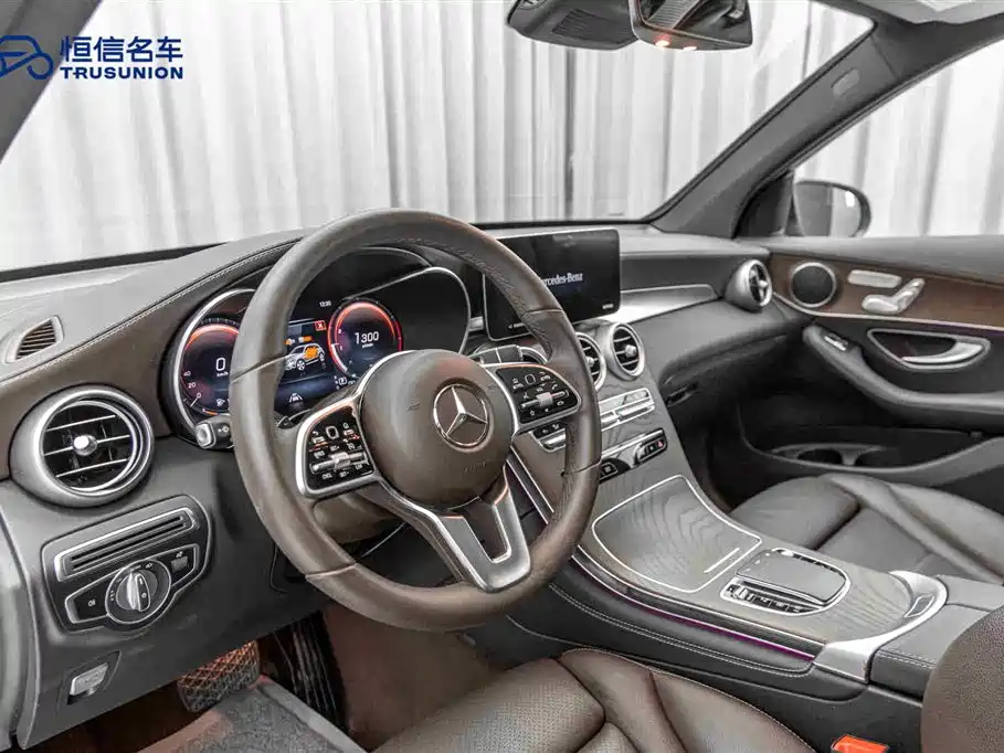 Mercedes-Benz GLC 2022 GLC 300 L 4MATIC Dynamic Edition