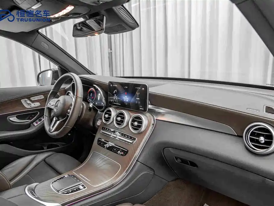 Mercedes-Benz GLC 2022 GLC 300 L 4MATIC Dynamic Edition