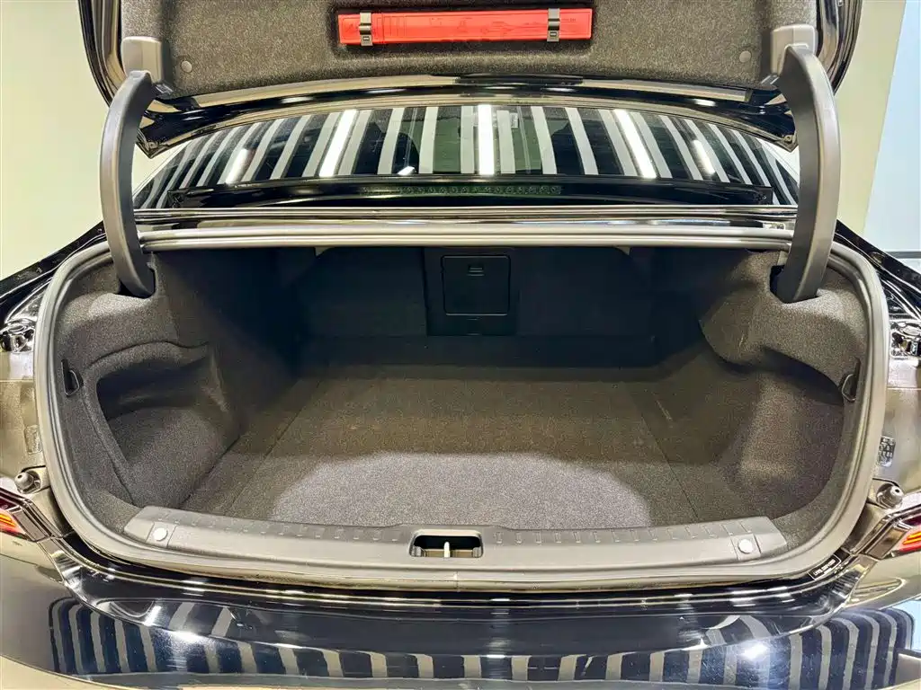 Volvo S90 2024 B5 Inscription