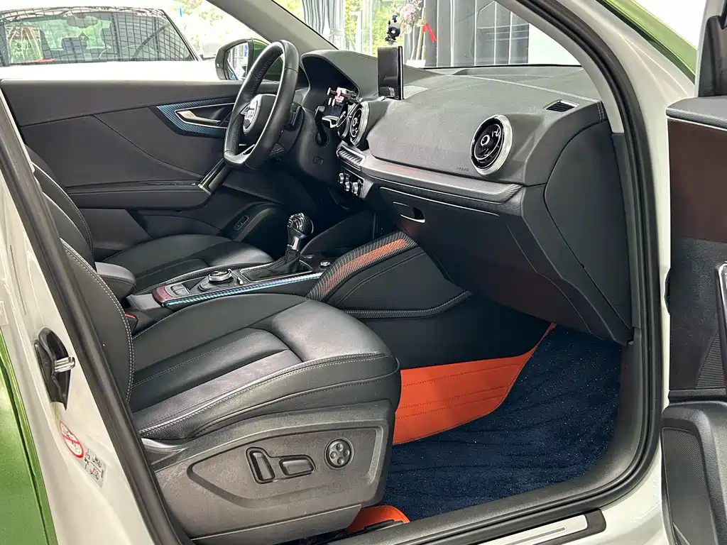Audi Q2L 2024 35 TFSI Entry Dynamic - фото 25