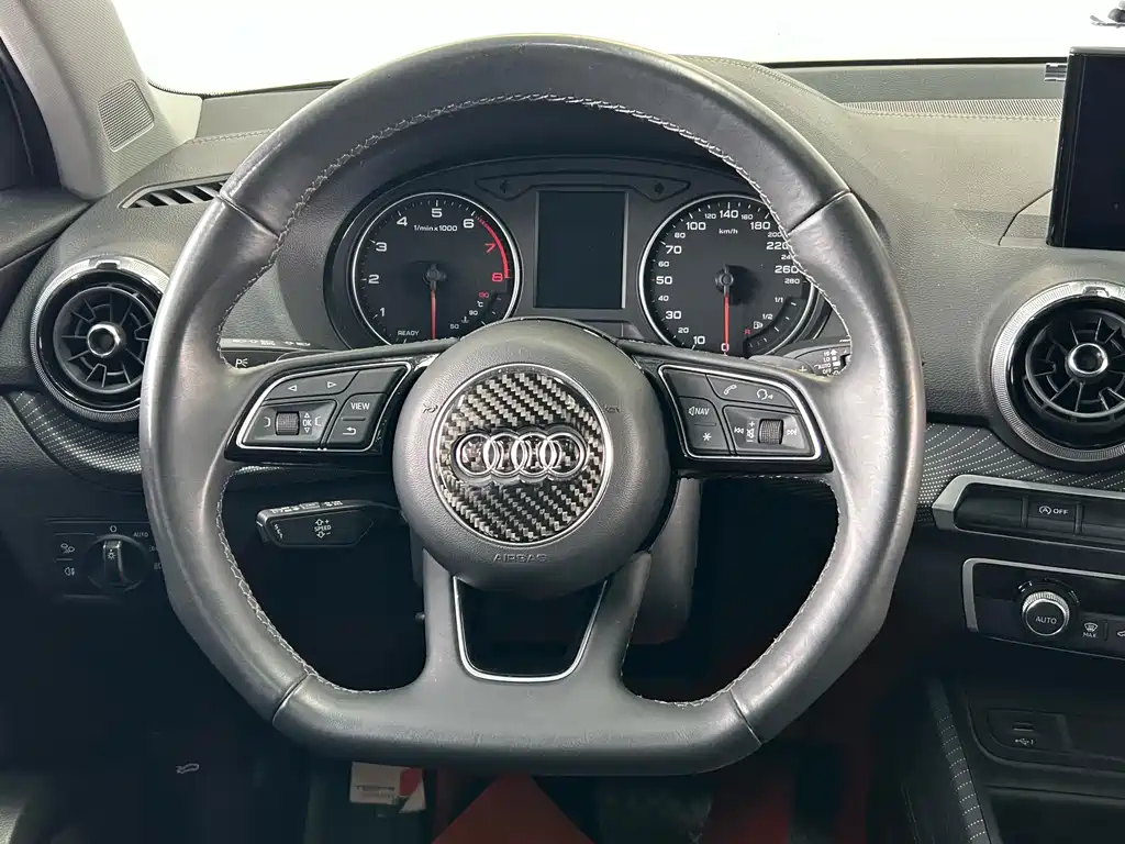 Audi Q2L 2024 35 TFSI Entry Dynamic - фото 22