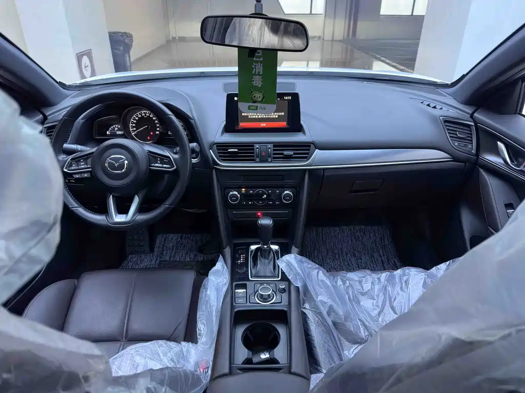 Mazda CX-4 2021 2.0L Automatic FWD Blue Sky Taste Edition