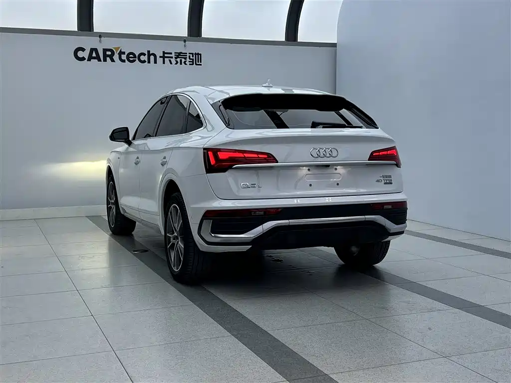 Audi Q5L Sportback 2022 40 TFSI Luxury
