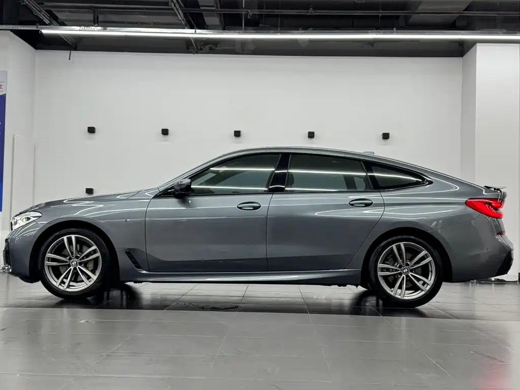 BMW 6 Series GT 2020 630i M Sport Package - фото 3