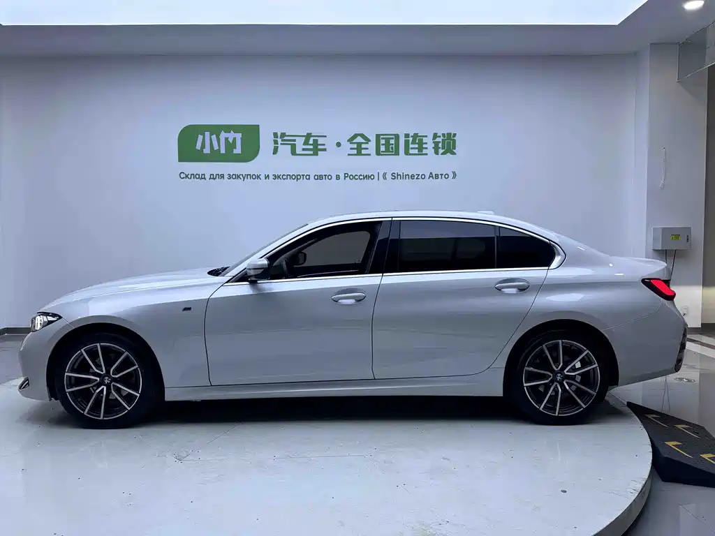 BMW 3 Series 2023 320Li M Sport Package - фото 6