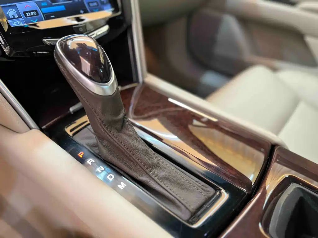Cadillac XTS 2015 28T Luxury