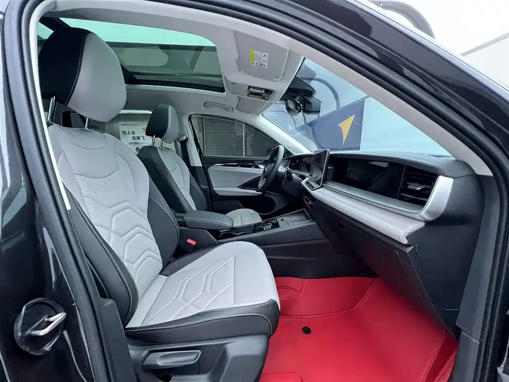Tayron L 2025 330TSI 2WD Elite