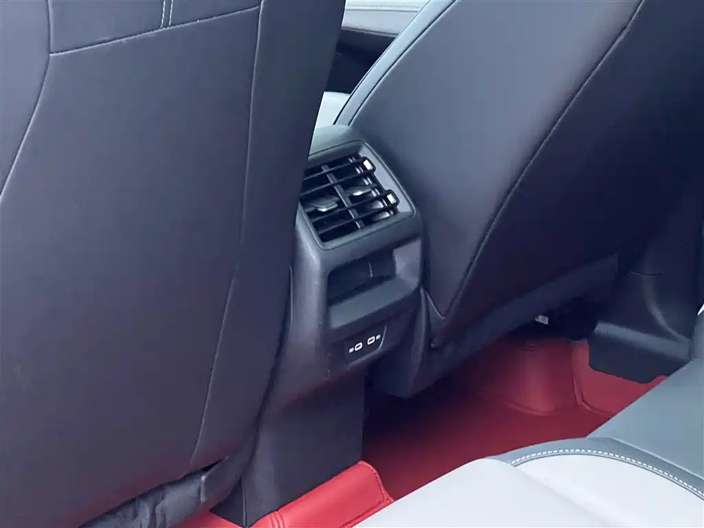 Tayron L 2025 330TSI 2WD Elite
