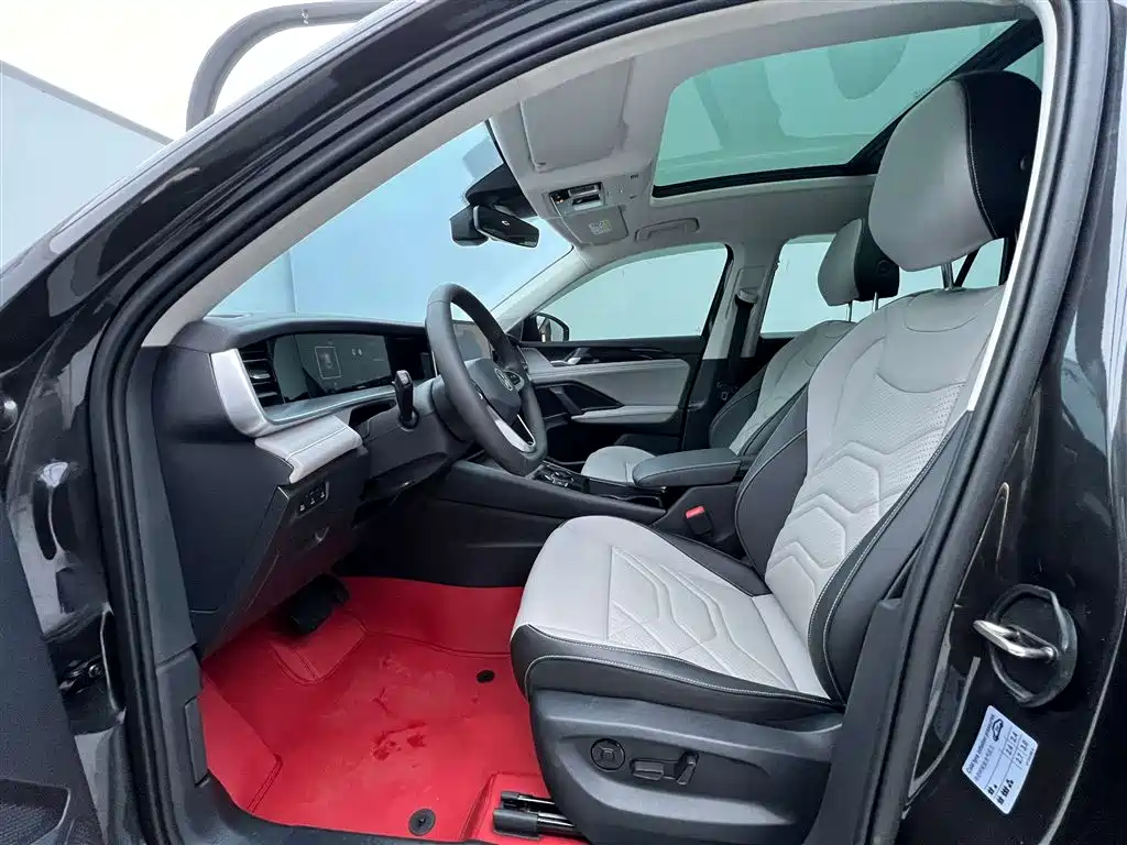 Tayron L 2025 330TSI 2WD Elite