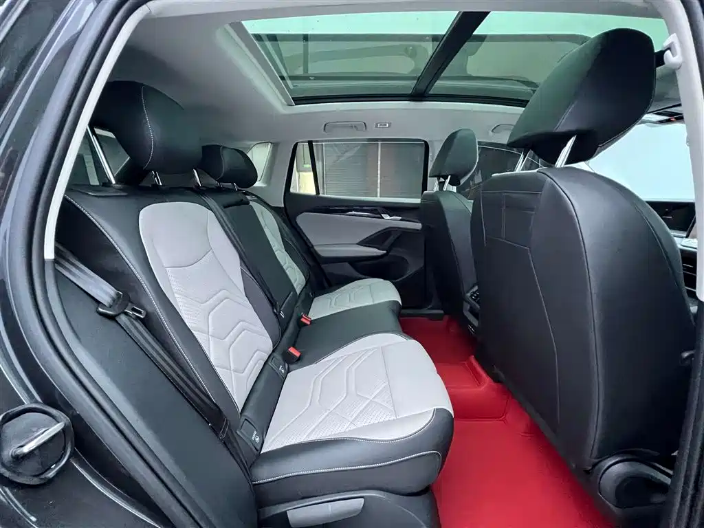 Tayron L 2025 330TSI 2WD Elite