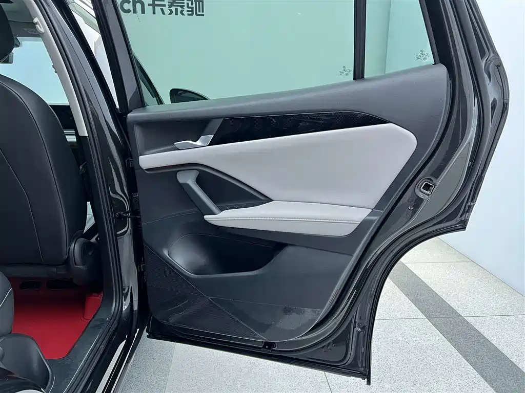 Tayron L 2025 330TSI 2WD Elite