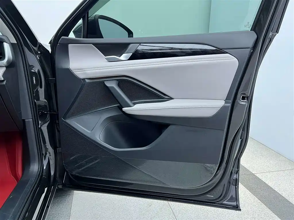 Tayron L 2025 330TSI 2WD Elite