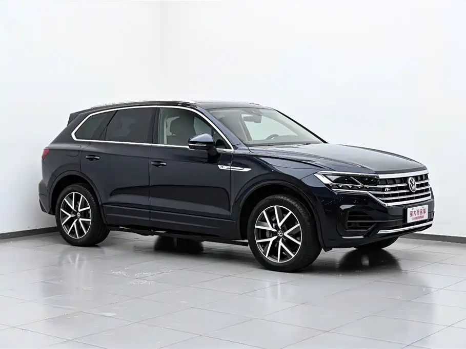 Volkswagen Touareg 2021 3.0 TSI Rui Xiang Edition Classic Sport Package