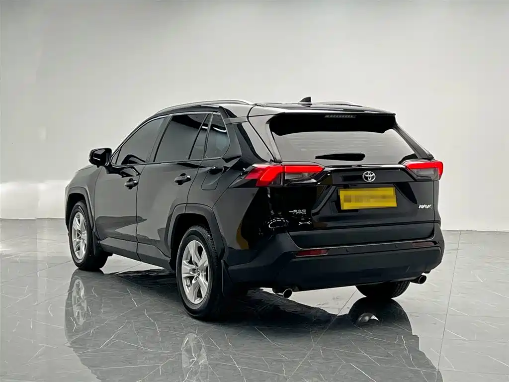 Toyota RAV4 2020 2.0L CVT FWD Urban Edition
