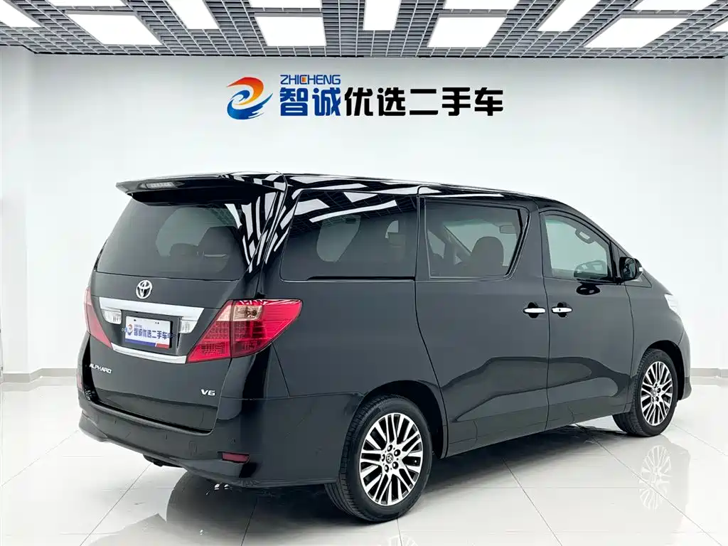 Alphard 2011 3.5L Luxury Edition