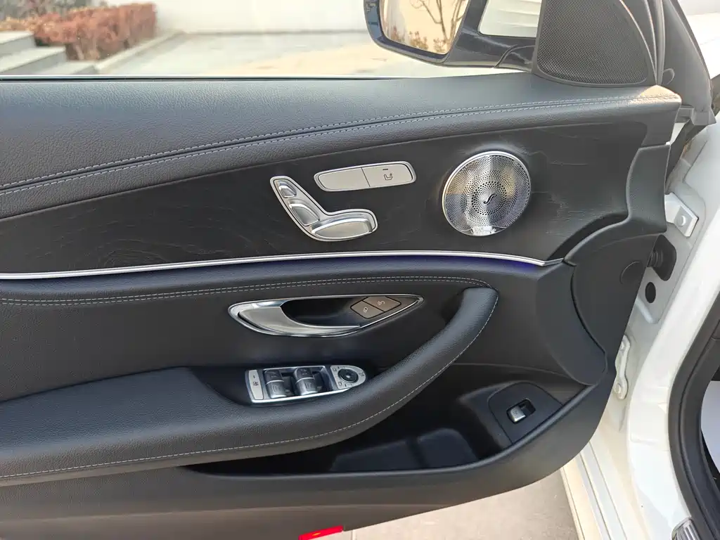 Mercedes-Benz E-Class 2016 E 200 L Sport