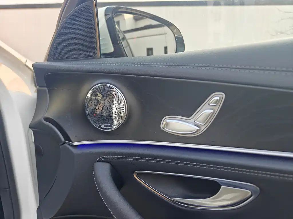 Mercedes-Benz E-Class 2016 E 200 L Sport