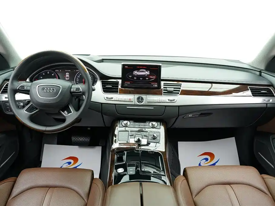2017 Audi A8L 50 TFSI quattro Prestige