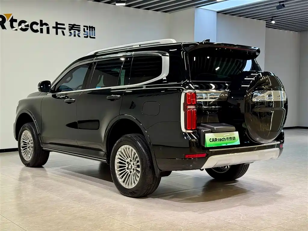 2024 Tank 500 Hi4-T