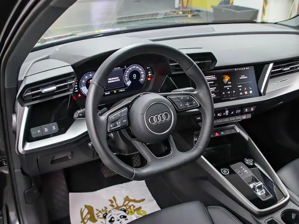 Audi A3 2022 Sportback 35 TFSI Fashion Sport