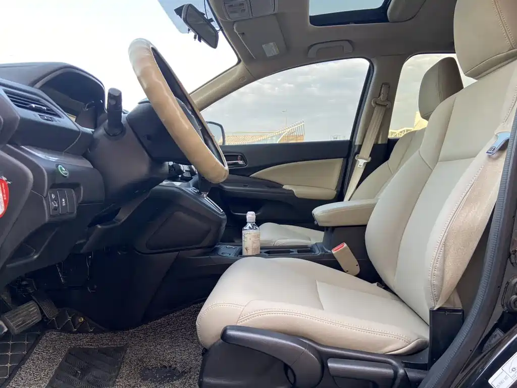 Honda CR-V 2015 2.0L FWD Fashion Edition
