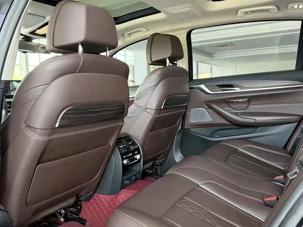 BMW 5 Series 2018 530Li Exclusive Edition Luxury Package
