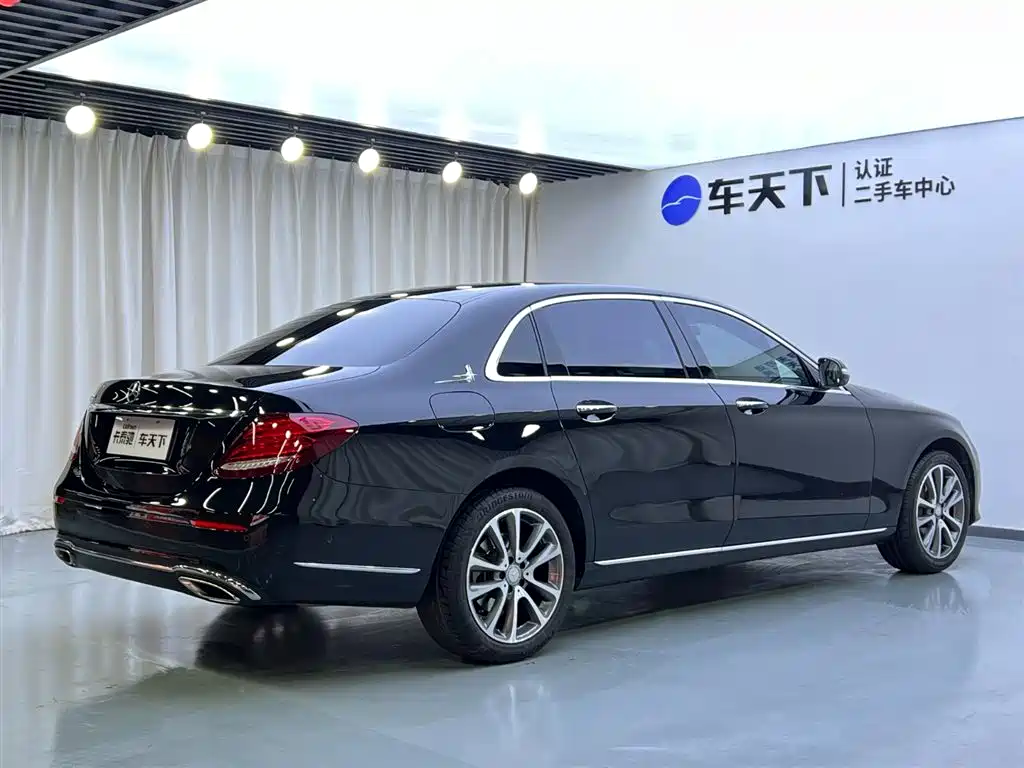 Mercedes-Benz E-Class 2016 E 300 L Fashion