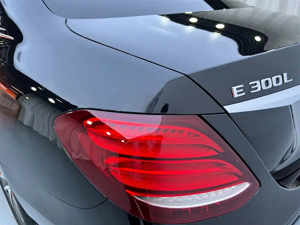 Mercedes-Benz E-Class 2016 E 300 L Fashion