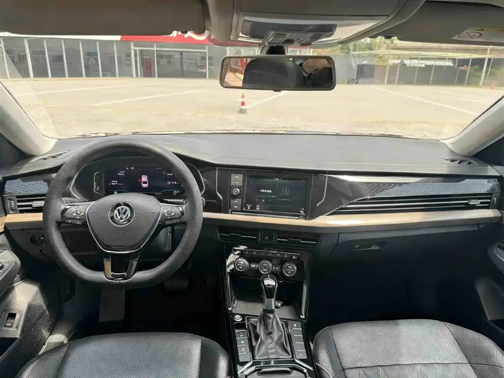 Volkswagen Passat 2019 330TSI Luxury Edition China V